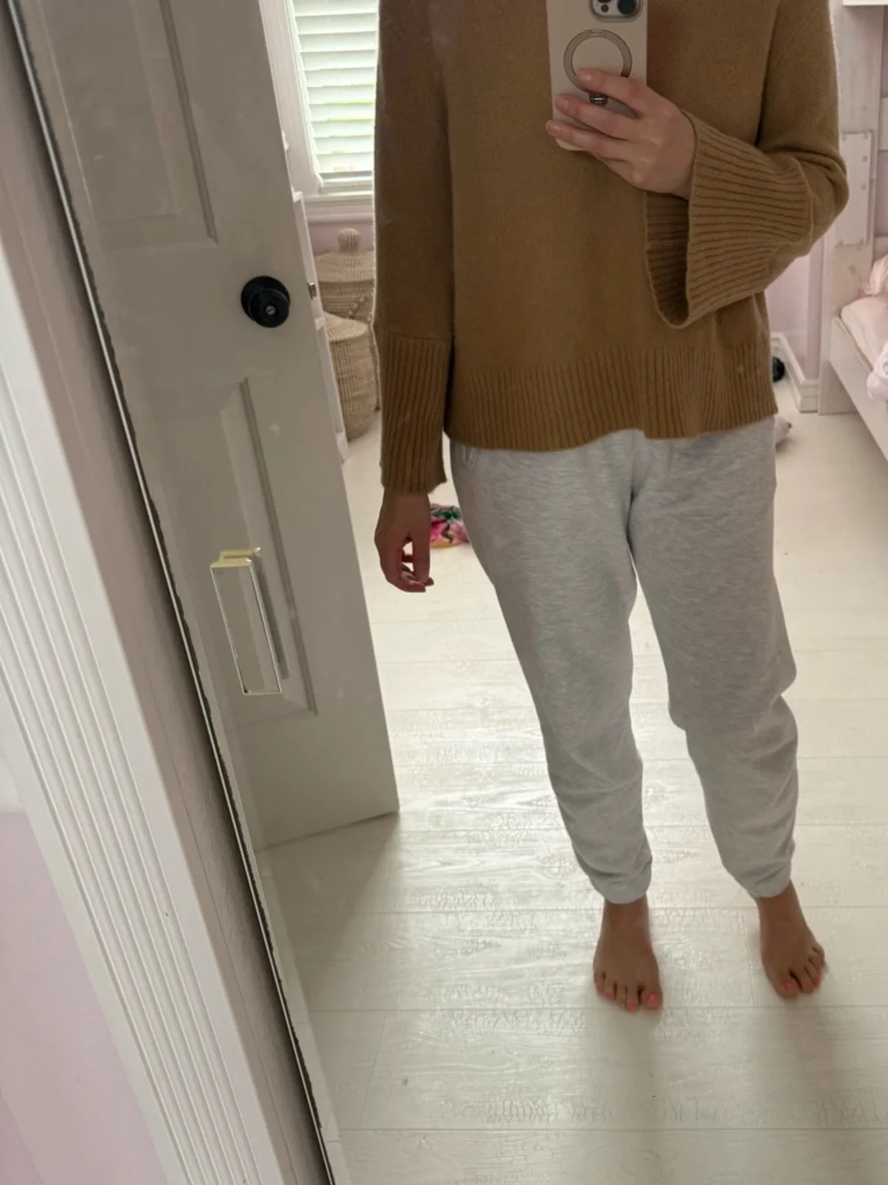 Jenni Kayne cashmere Stevie polo sweater Sz S in camel EUC ( altered sleeves) - Picture 10 of 10